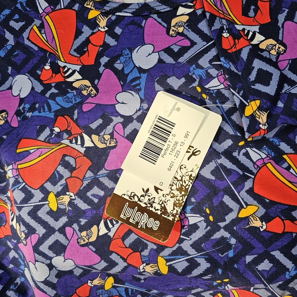 Disney Villain LuLaRoe Perfect Tee - Picture 2 of 7